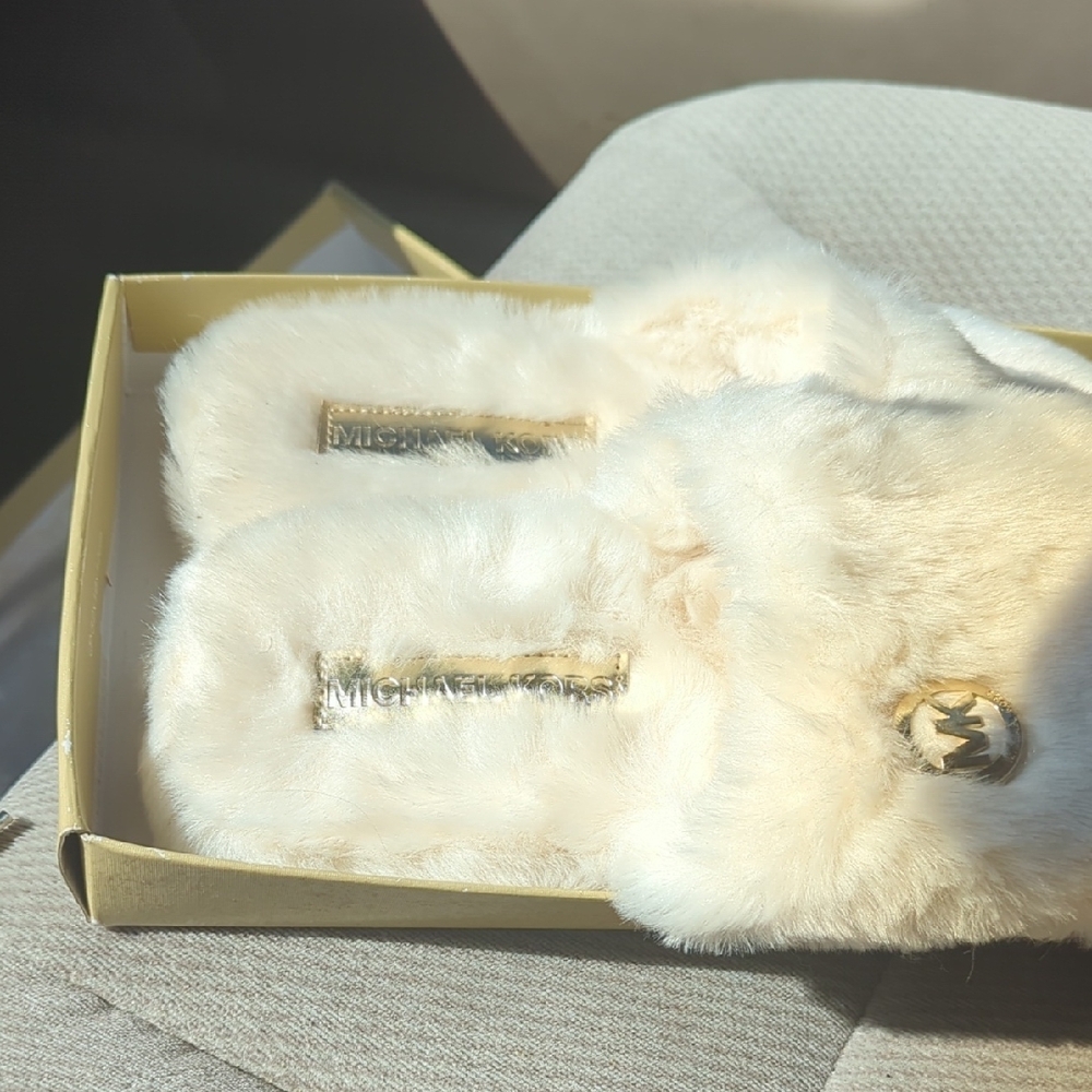 Michael Kors Cream Fur Slippers